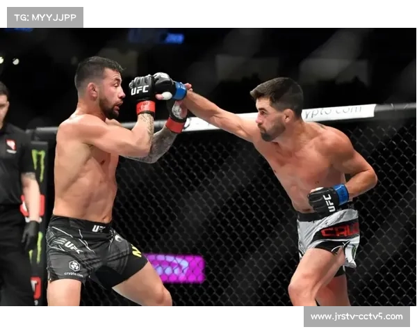 多米尼克·克鲁兹荣膺雏量级最伟大选手，引发广泛讨论